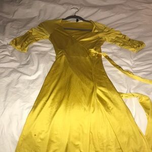 Classic Diane vonFurstenberg wrap dress